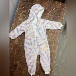 BOGO 🛍️ 12mo bodysuit